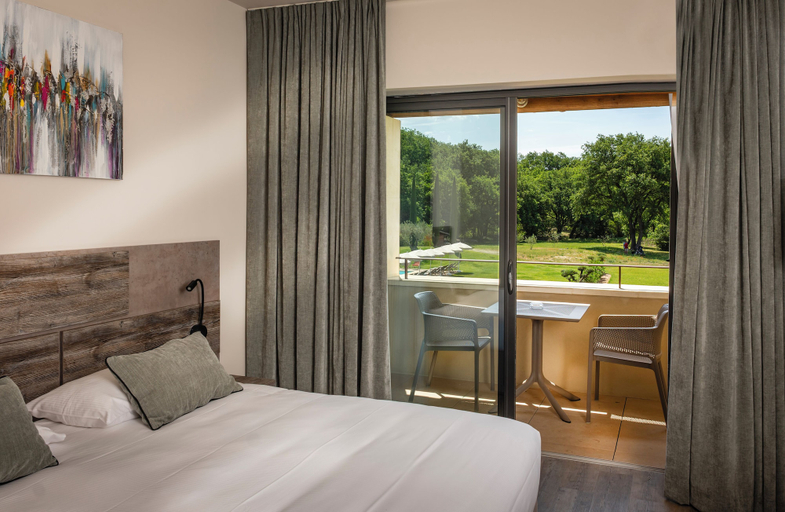 Bedroom 4, Mas De La Senancole & Spa, Vaucluse