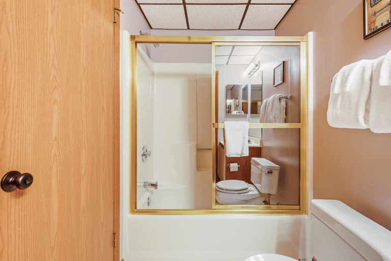 Bathroom 5, Swiss Mountain 1 Bedroom - S3705 1 Condo, Somerset
