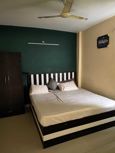 Bedroom 2, Royal Comfort Homestay, Patna