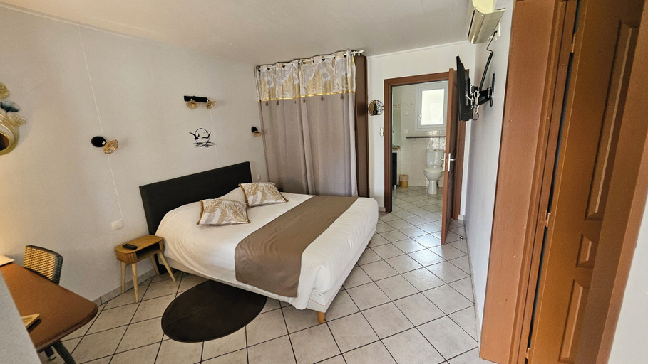 Room 2, La Farguaise, Gironde