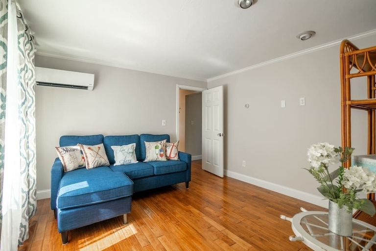 Living area 5, 5BR Cape Cod Retreat, Short Walk to Beach, Barnstable