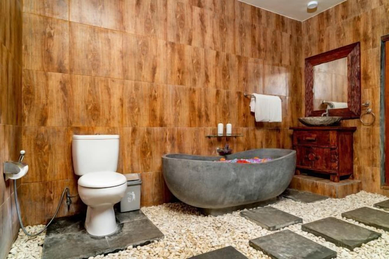Bathroom 2, Villa Lestaru Ubud, Gianyar