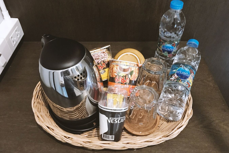 Food & Drinks, L Residence Ngamwongwan, Muang Nonthaburi