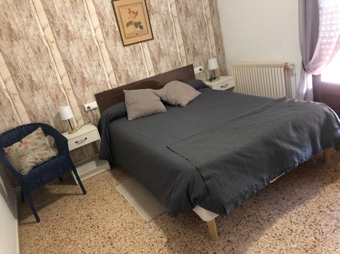 Room 4, Hostal Braseria Missamaroi, Tarragona