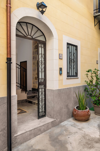Exterior & Views 2, Aquasuite, Palermo