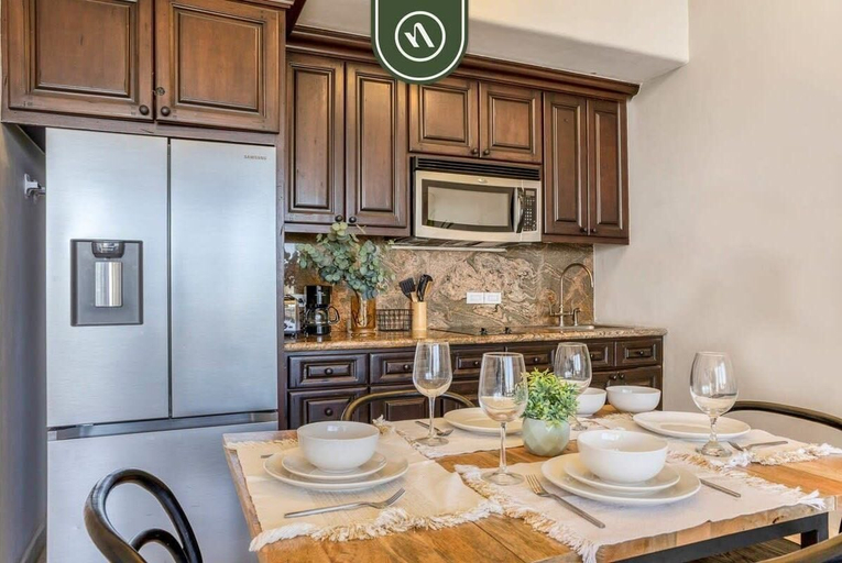 Dining, Beachfront Condo With Amazing View to the Sea, La Paz