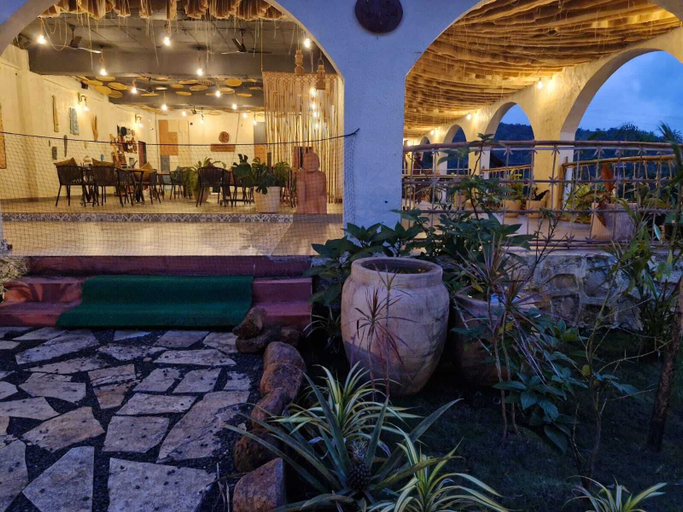 Restaurant 4, Casa Rossa Resort, Pune