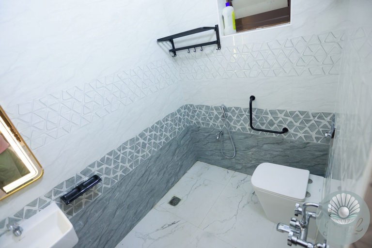 Room 5, Pearl Paradise, Kancheepuram