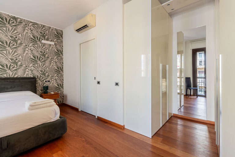 Room 4, Casa Giulia in Milano, Milano