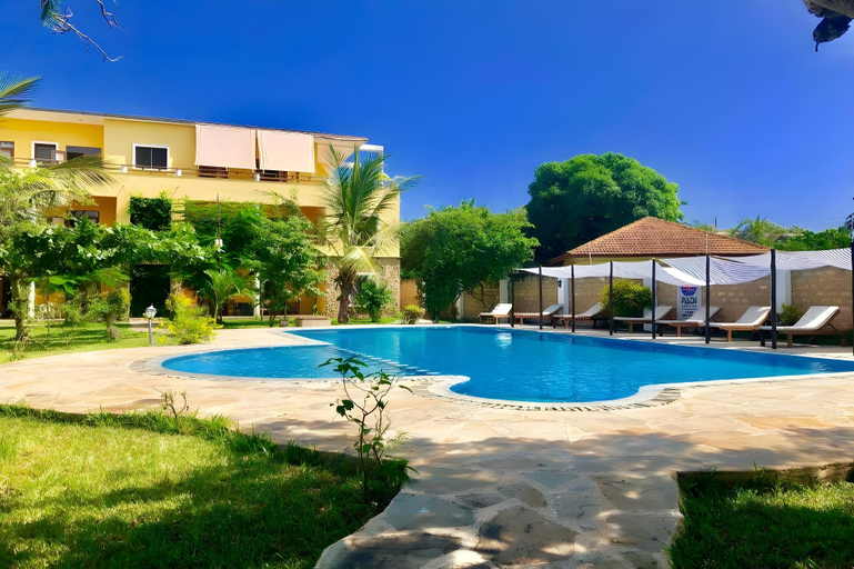 Sport & Beauty, Flametree Beach Homes, Msambweni