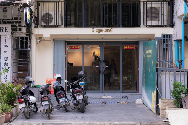 Front of property, SH Hotel, Phnom Penh