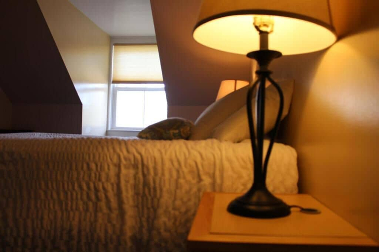 Room 4, Town Square Condos, Grafton