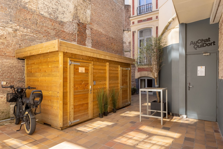 Exterior & Views 2, Au Chat Qui Dort Lille - Archives 3, Nord