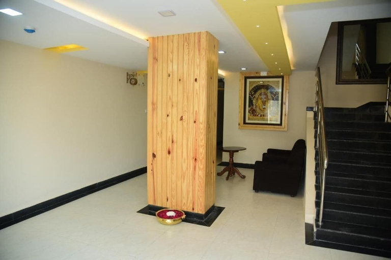Others 4, Hotel Bensen, Puri