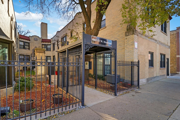 Exterior 2, Portage Park 1BR Retreat - Montrose 2S, Cook
