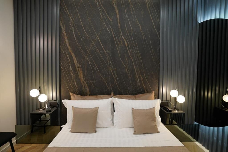 Bedroom 3, Barneys Club B&b, Napoli