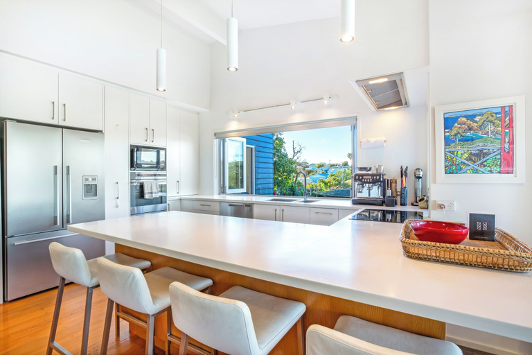 Private kitchen 5, Shelley Beach- House, Auckland