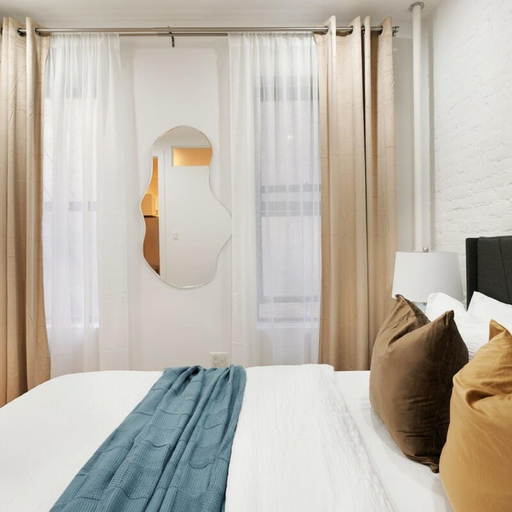 Room 3, 1290-6 Newly Renovated 2 Bedrooms in UES, New York