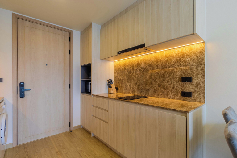 Private kitchen 2, Prime Location 1BR Near Beach Club C240, Pulau Phuket
