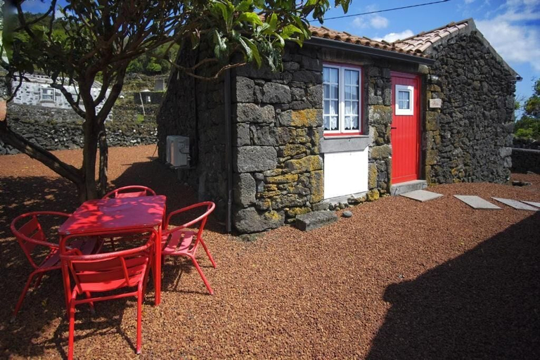 Exterior 3, Aldeia dos Caldeirões, Madalena
