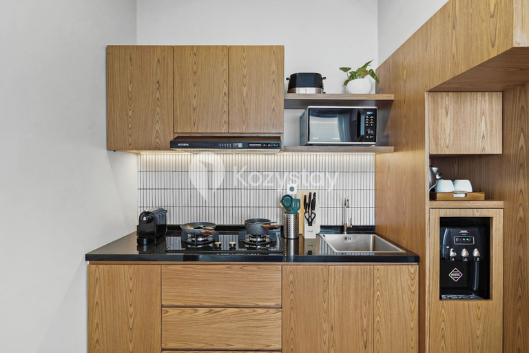 Private kitchen 3, Sarona Villa by Kozystay - Jimbaran, Badung