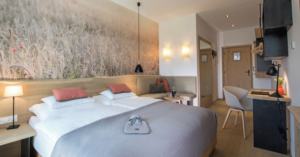 Room 5, Hotel-Stiegl Gut Wildshut, Braunau am Inn