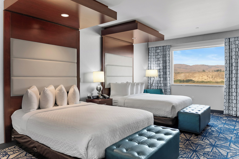Bedroom 3, 12 Tribes Omak Casino Hotel, Okanogan