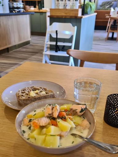 Food & Drinks 4, Hotelli Savonlinna, Southern Savonia