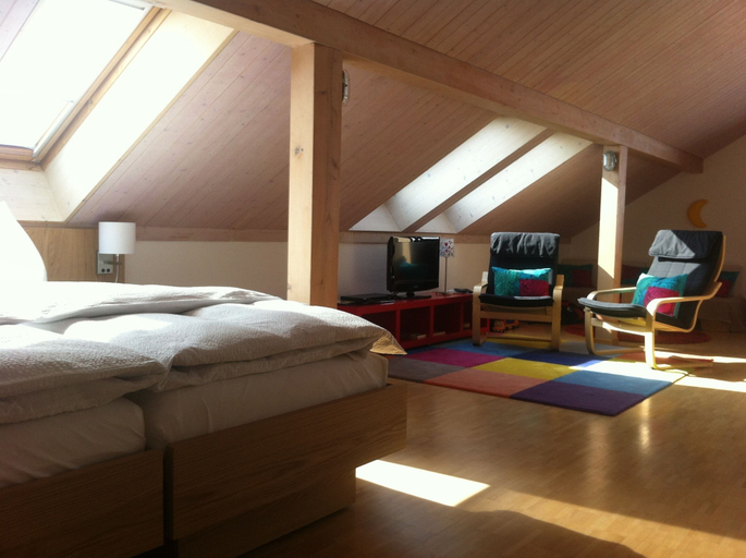 Bedroom 2, Restaurant Hotel Rüttihubelbad, Konolfingen