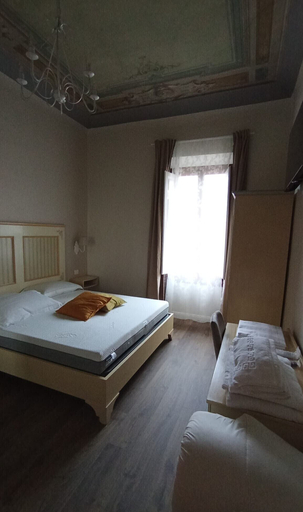 Bedroom 2, XX Settembre, Florence