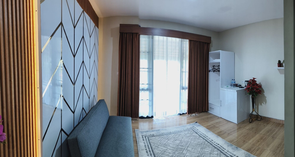 Room 4, Pondok Indah At Teluk Asmara Beach, Malang