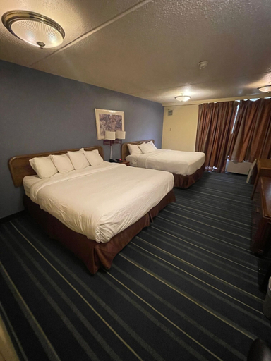 Living area 4, Rusina inn, El Paso