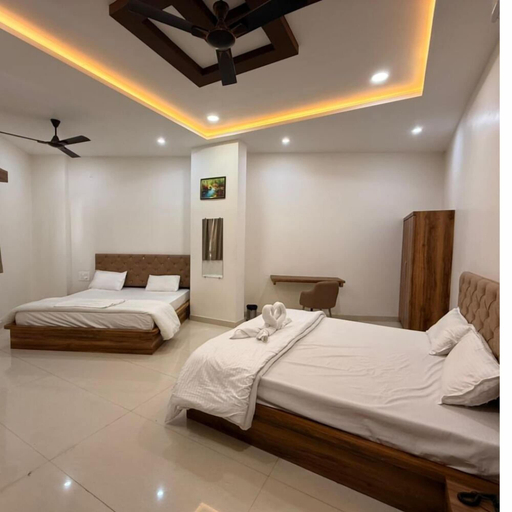Room 5, Hotel Lake Heart, Udaipur