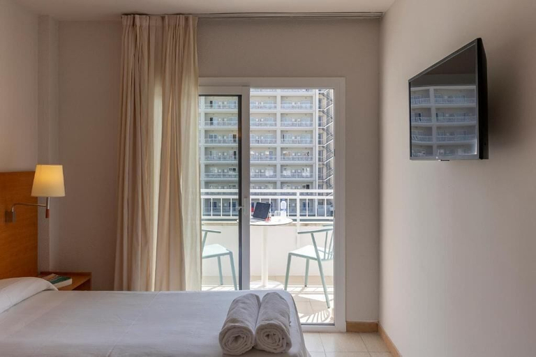 Bedroom 2, BAY HOTEL, Girona