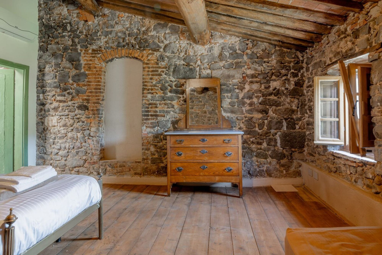 Bedroom 4, Podere il Giardino Lucca - With Private Pool, Lucca