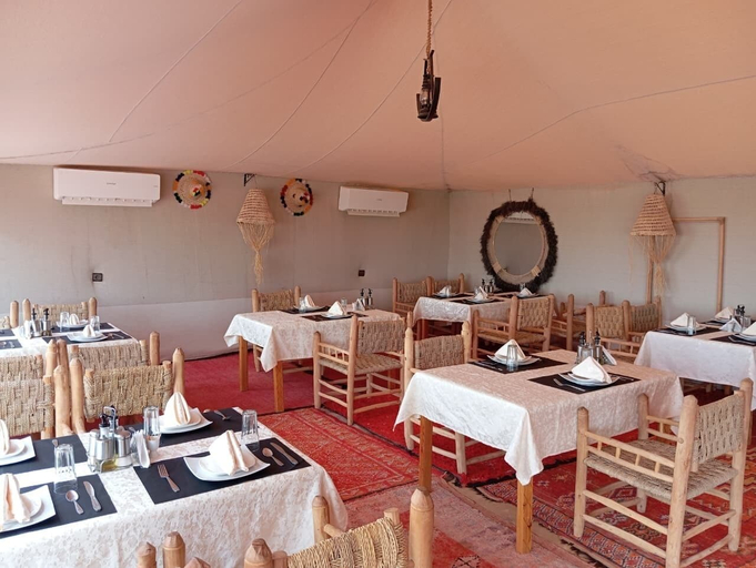 Food & Drinks 5, Kalimba Luxury Desert camp, Errachidia