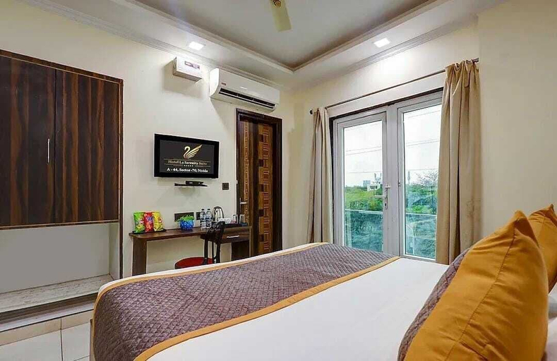Room 4, Hotel Vibe Blue, Gautam Buddha Nagar