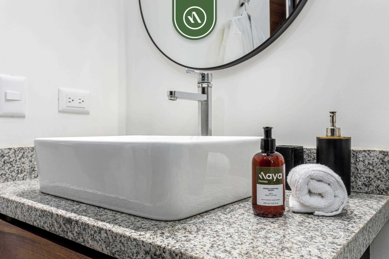 Bathroom 3, Amazing 2BR Condo With Rooftop Pool - BBQ, La Paz