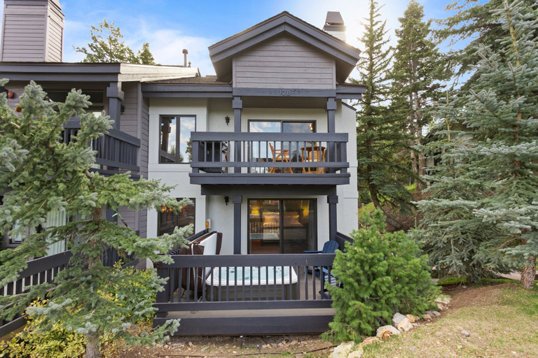 Property grounds 4, Ridgepoint - Three Bedroom Condo with Spa #128 by Deer Valley Resort, Summit