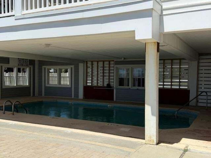 Pool 5, Boston Commons 101 3 Bedroom Condo by RedAwning, Horry