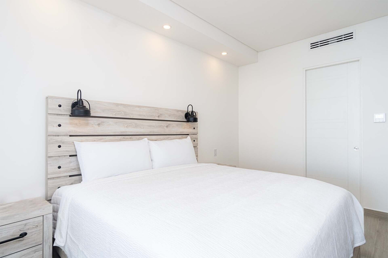 Room 3, Family Paradise! 3 Bedroom Corner Condominium Beach Front Encantame C-701, Puerto Peñasco
