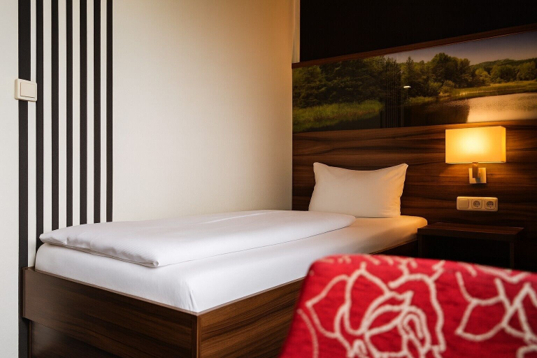 Bedroom 2, Bettenburg Hotel, Hamburg