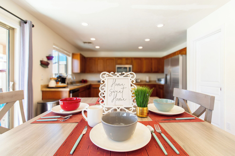 Dining room 4, Casa Desert Willow 5BR Home & Pool, Pinal