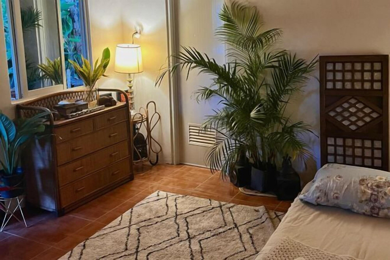 Room 2, Calamansi Garden- Tropical Island Home w/ Starlink, Burgos