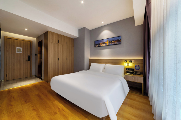 Room 2, ZHONG SHAN HAI BIN, Xiamen