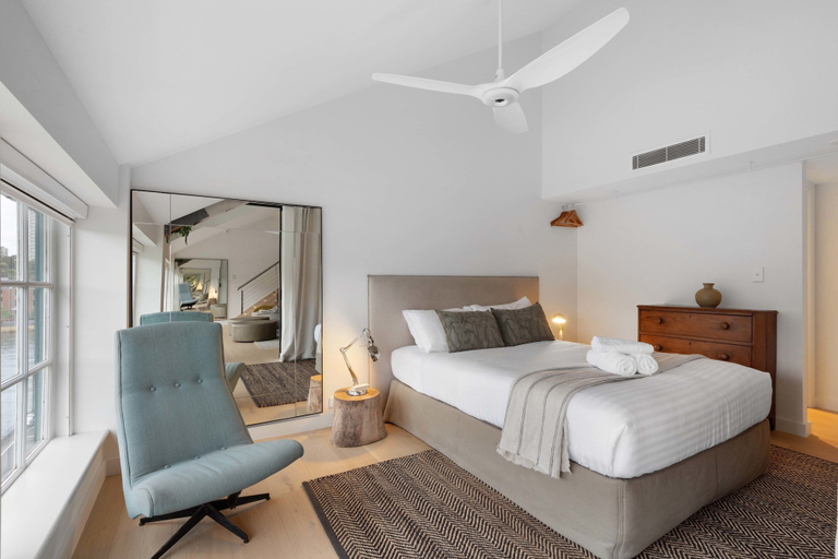 Bedroom 3, Wharf Loft in Sydney, Sydney