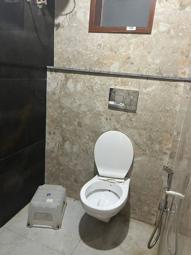 Bathroom 5, Hotel Shivi Grand Haridwar, Dehradun