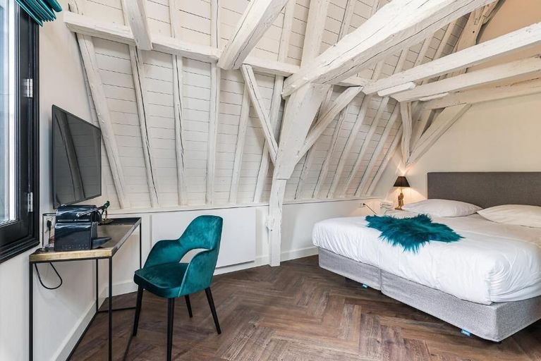 Room 4, De Bij Middelburg, Middelburg