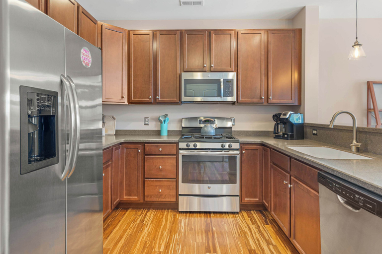 Private kitchen 3, Grande at Canal 14 For 6ppl, Sussex