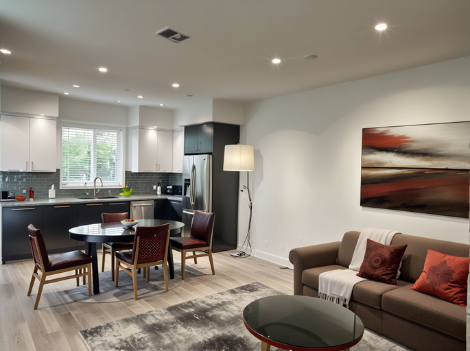 Others 5, StaysPro - Hollywood Homes Minutes to Everything, Los Angeles
